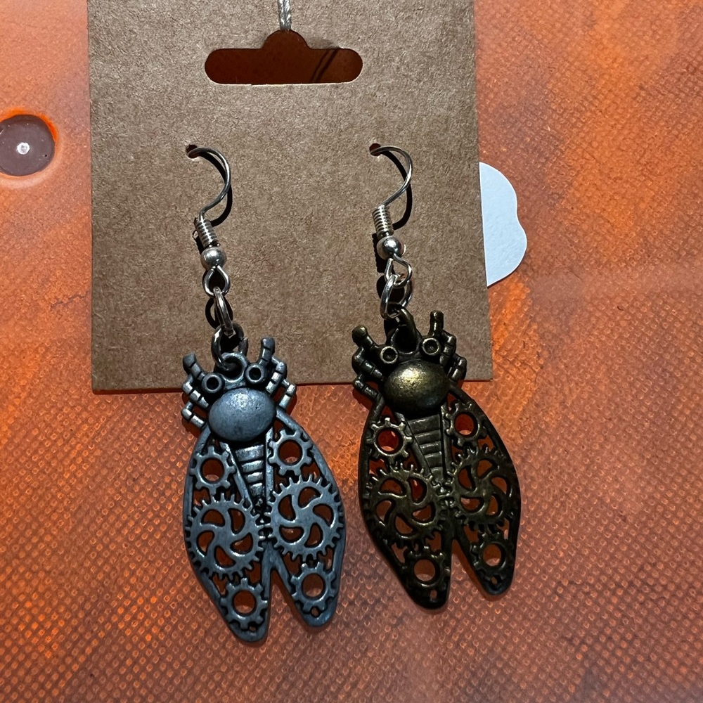 Mismatch bug earrings